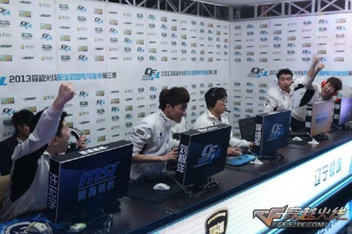 中汲取力量 中汲取力量